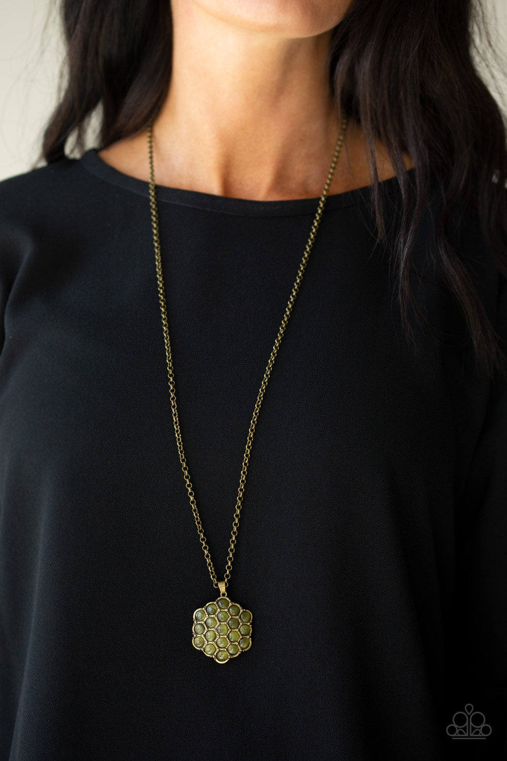 Paparazzi ♥ East Coast Elixir - Green ♥  Necklace
