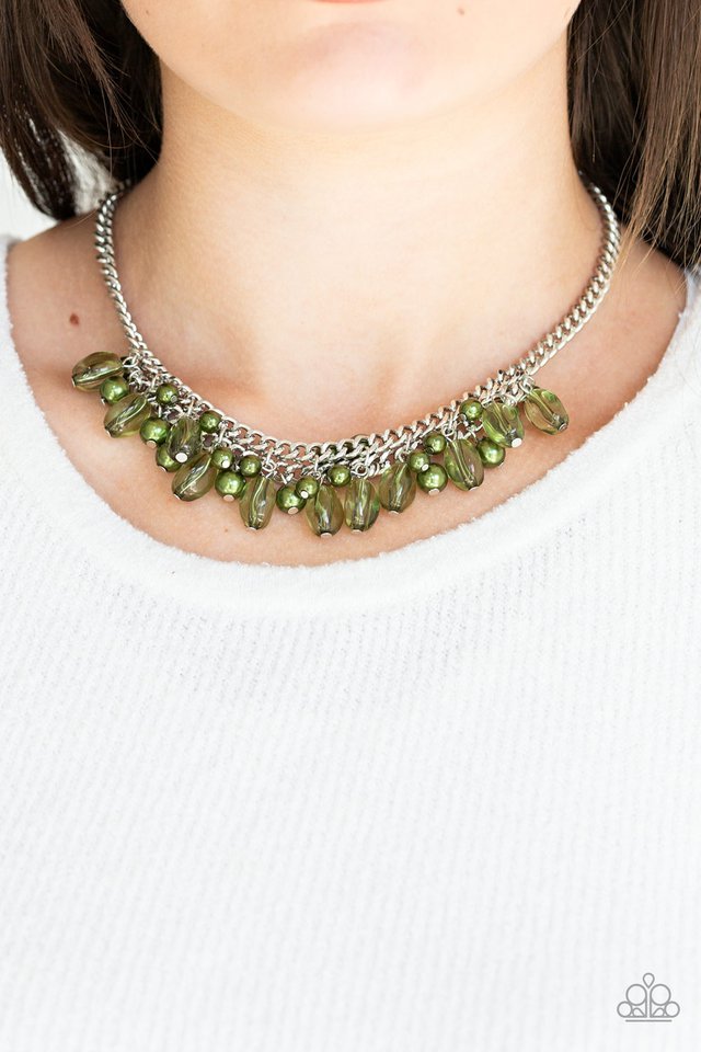 Paparazzi ♥ 5th Avenue Flirtation - Green ♥ Necklace