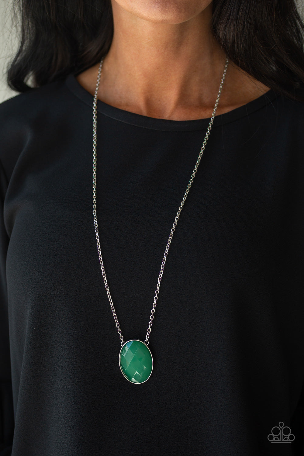 Paparazzi ♥ Intensely Illuminated - Green ♥  Necklace