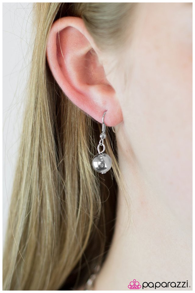 Paparazzi ♥ Anything Goes - Multi ♥ Necklace