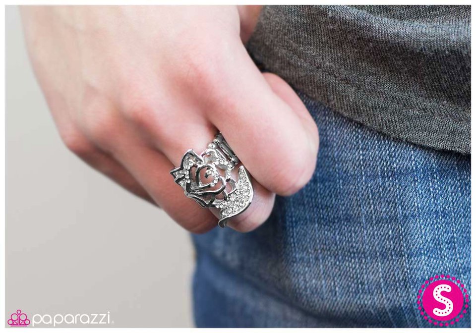 hopeless-romantic-p4re-wtxx-008xx