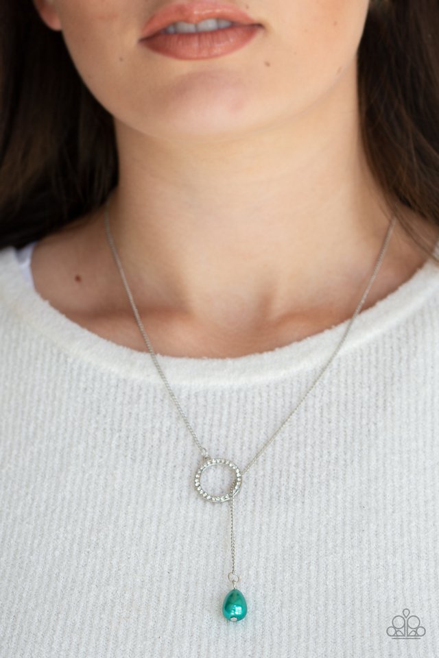 Paparazzi ♥ Social Luster - Green ♥ Necklace