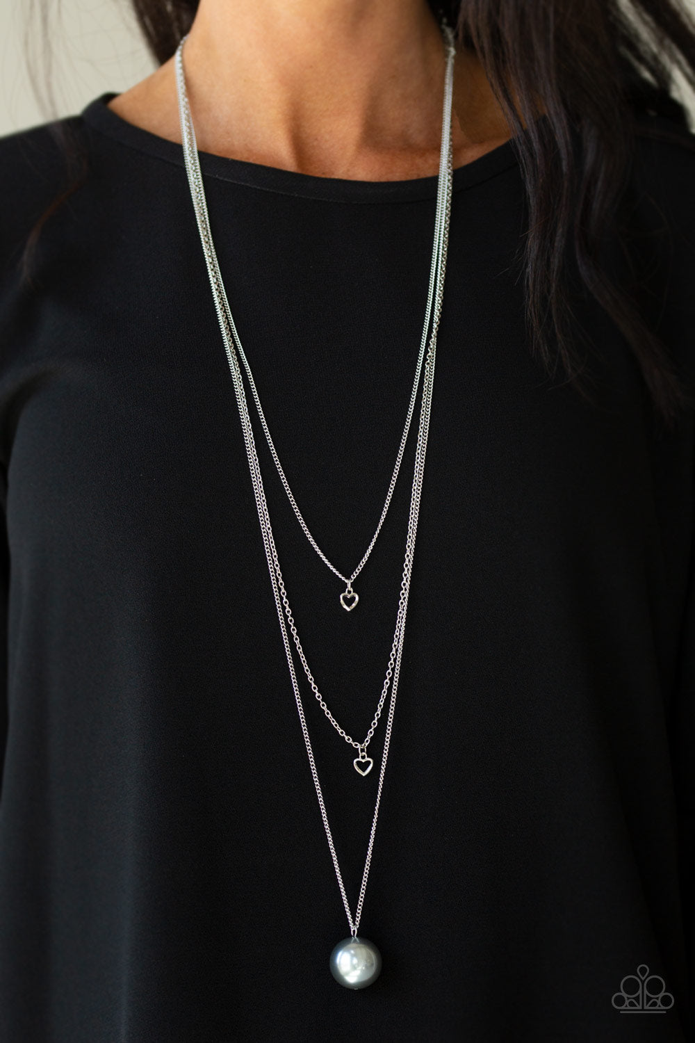 Paparazzi ♥ Hearty Heirloom - Silver ♥  Necklace
