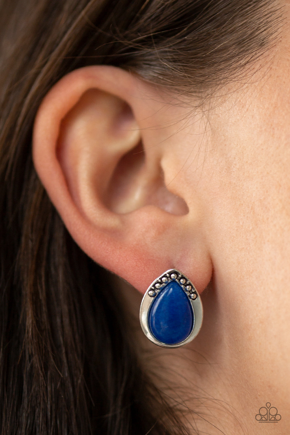 Paparazzi ♥ Stone Spectacular - Blue ♥  Post Earrings