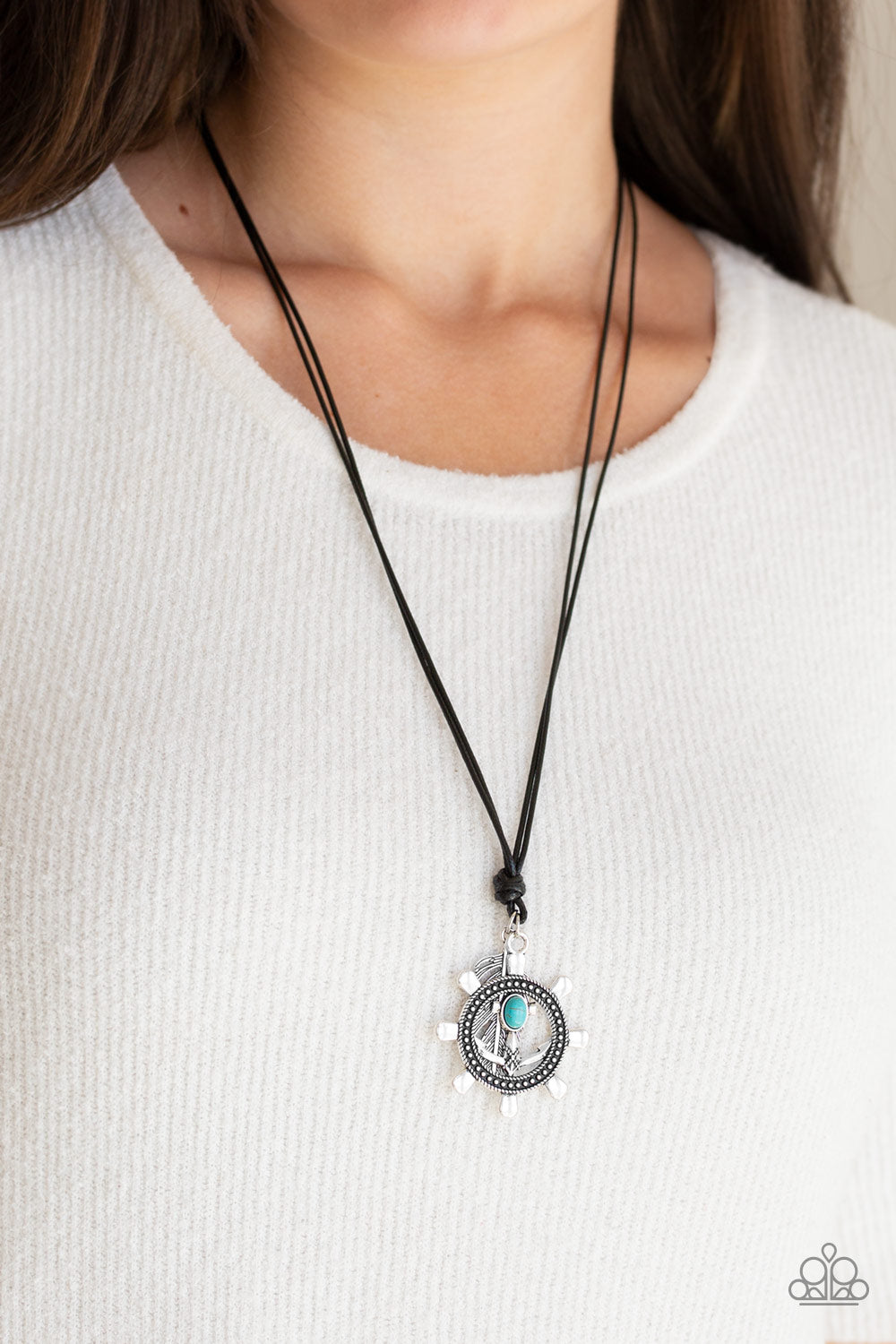 Paparazzi ♥ Sea Bird - Blue ♥  Necklace