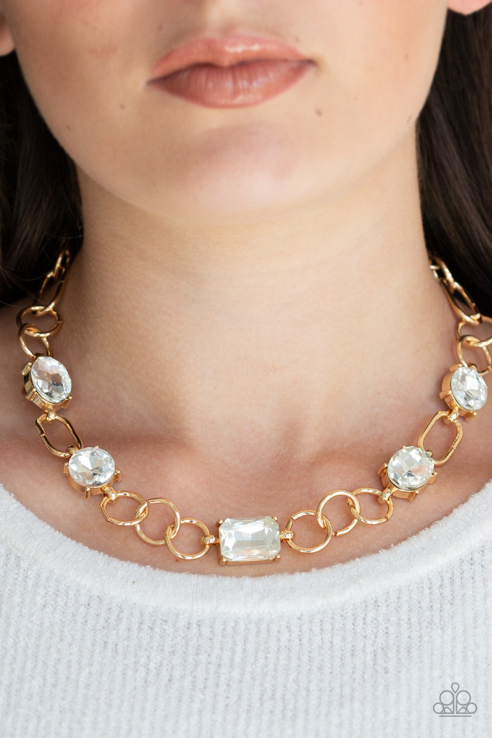 Paparazzi ♥ Urban District - Gold ♥  Necklace