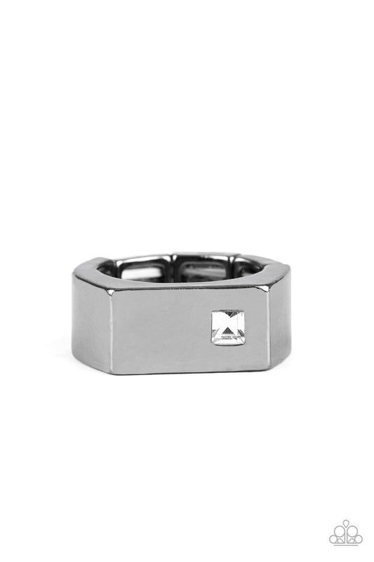 steadfast-black-p4mn-urbk-019xx