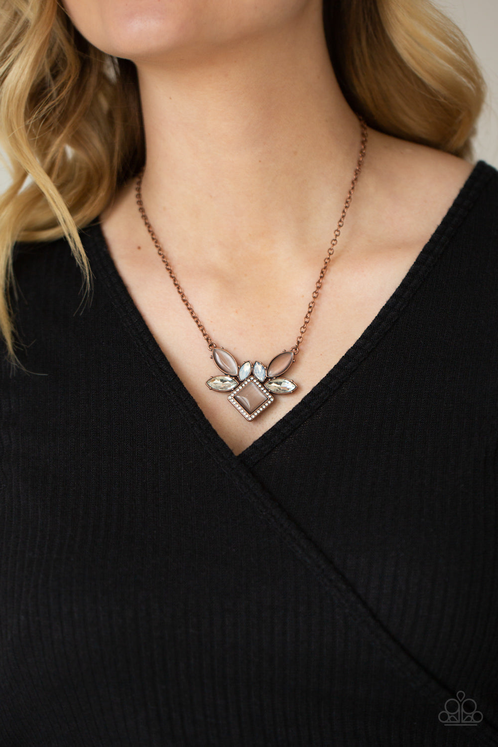 Paparazzi ♥ Amulet Avenue - Copper ♥  Necklace