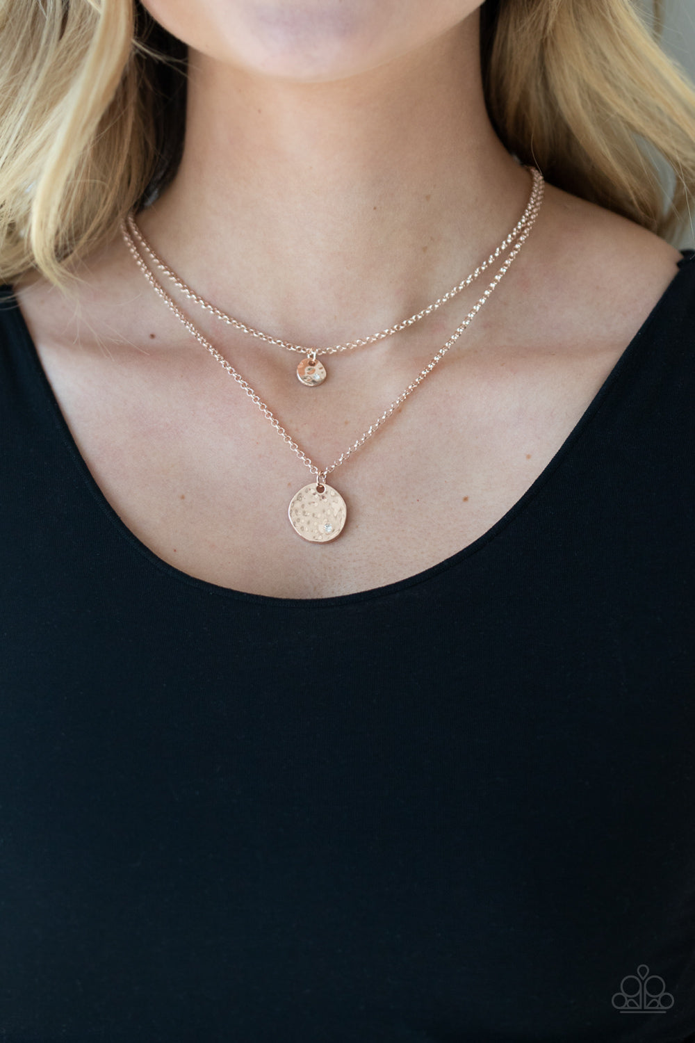 Paparazzi ♥ Modern Minimalist - Rose Gold ♥  Necklace