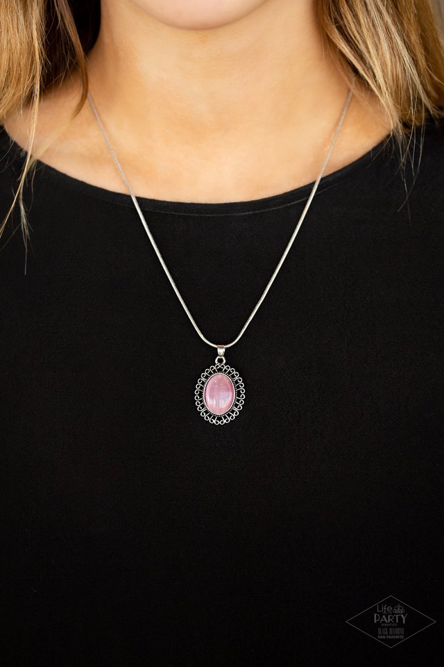 Paparazzi ♥ Western Plains - Pink ♥ Necklace