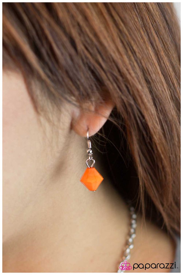 Paparazzi ♥ Just Dropping By - Orange ♥ Necklace