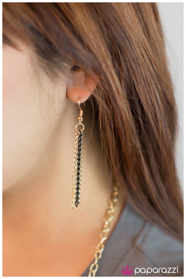 Paparazzi ♥ Gold Rush - Gold ♥ Necklace