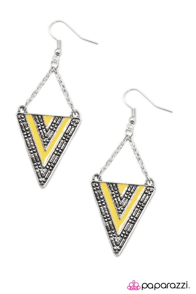 Paparazzi ♥ The Bermuda Triangle - Yellow ♥ Earrings