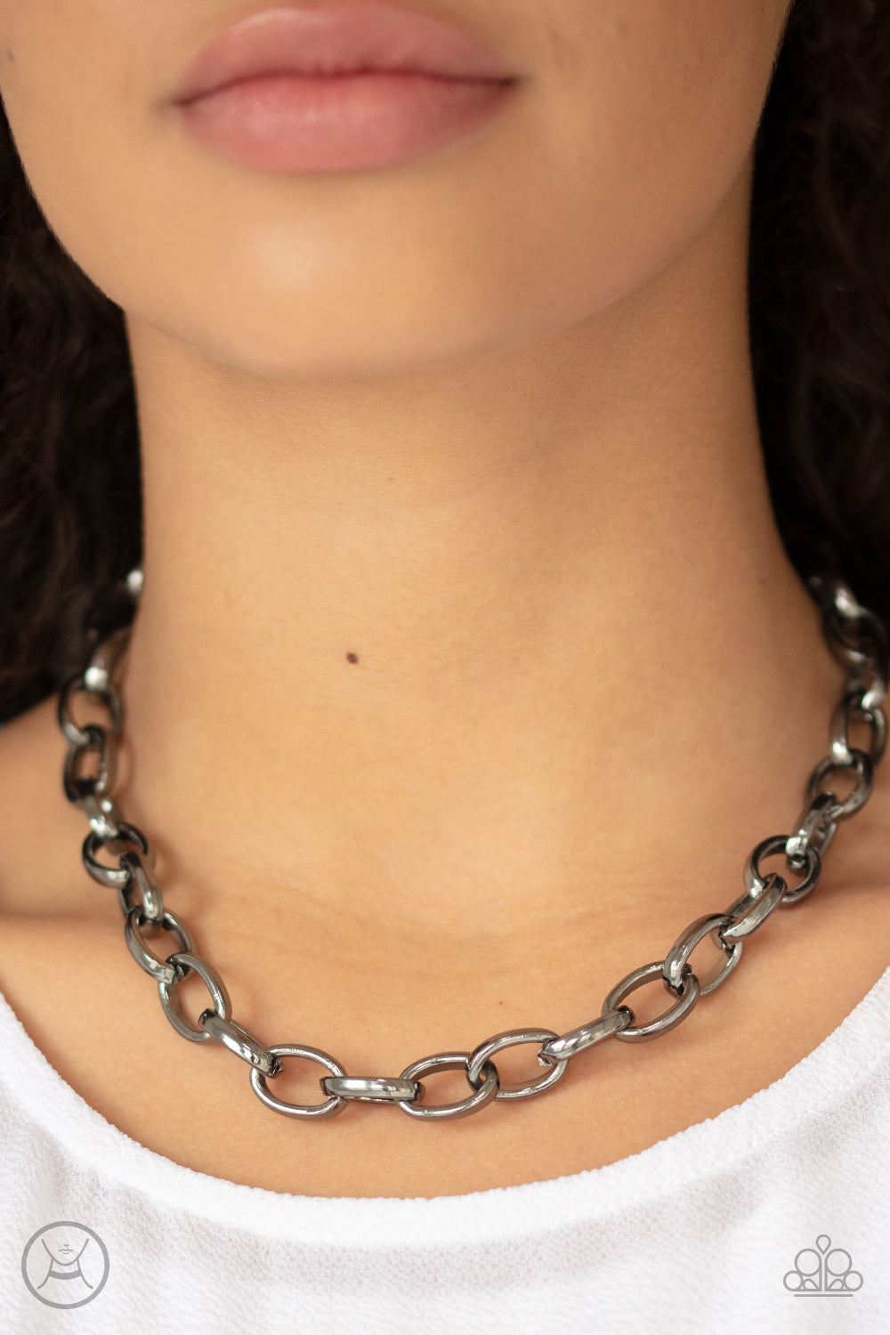 Paparazzi ♥ Urban Uplink - Black ♥  Necklace