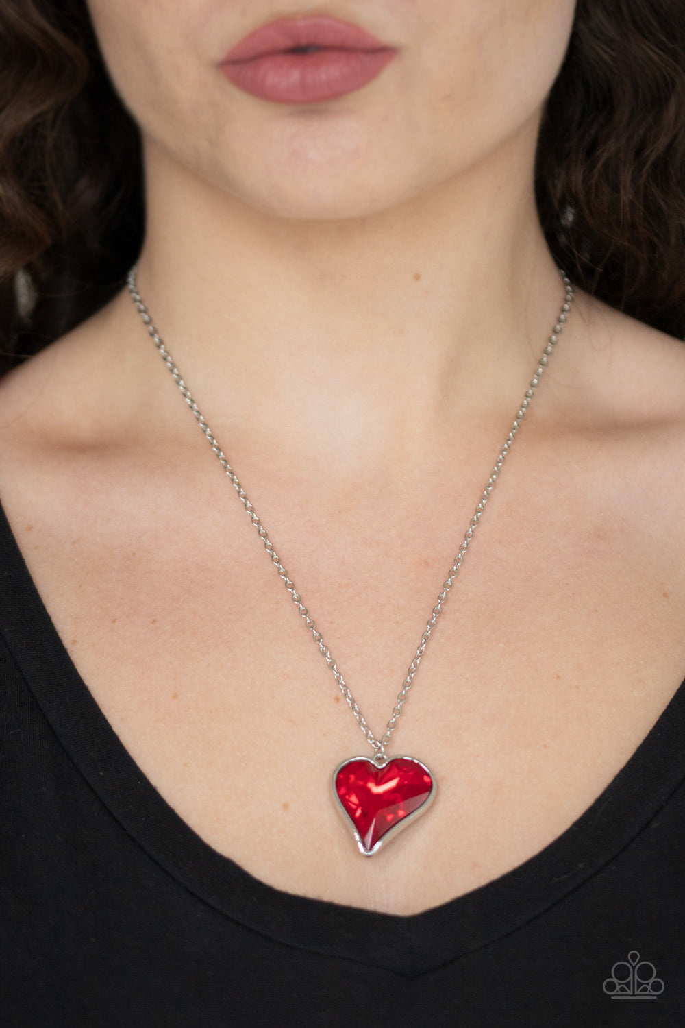 Paparazzi ♥ Heart Flutter - Red ♥  Necklace