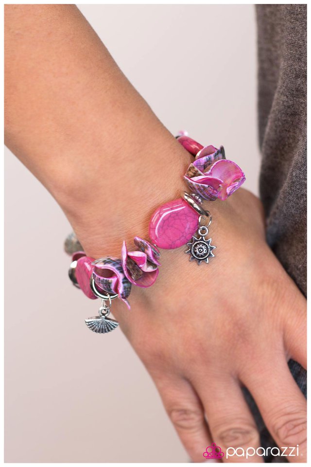 shell-we-dance-pink-bracelet-p9wh-pkxx-020xx