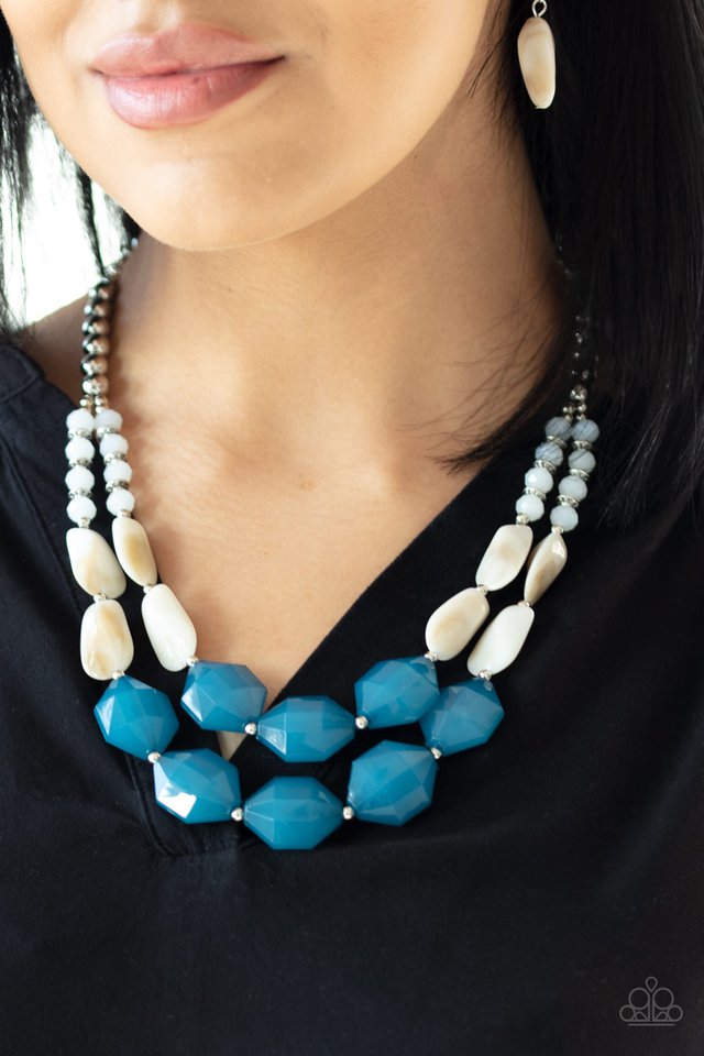 Paparazzi ♥ Seacoast Sunset - Blue ♥ Necklace