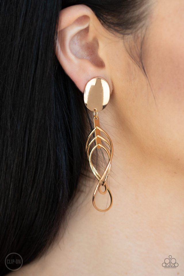 Paparazzi ♥ Metallic Foliage - Gold ♥ Clip-On