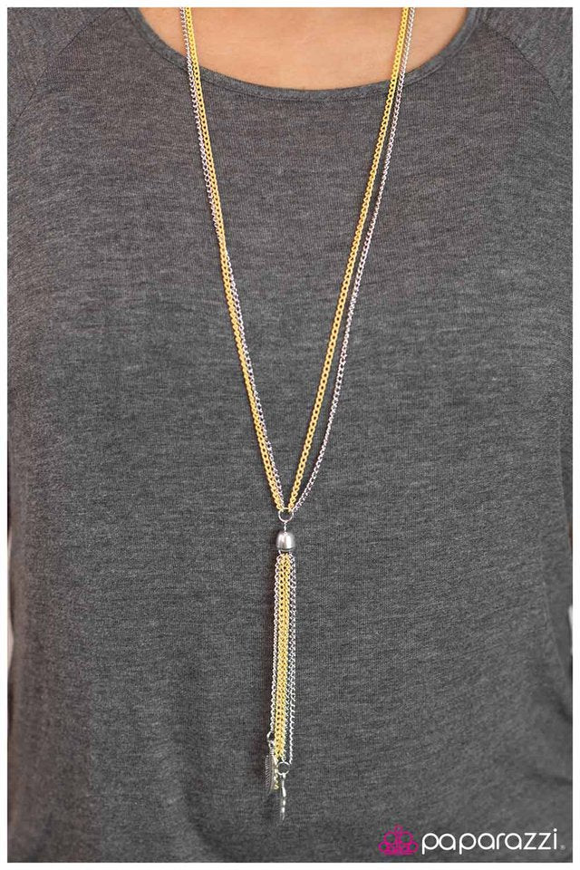 ruffle-your-feathers-yellow-p2wh-ywxx-001ql