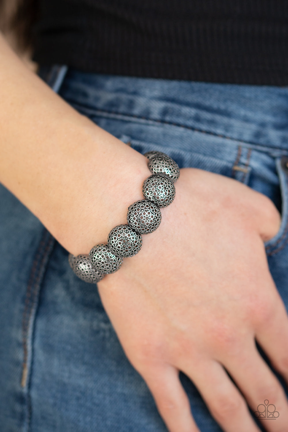 Paparazzi ♥ Obviously Ornate - Silver ♥  Bracelet