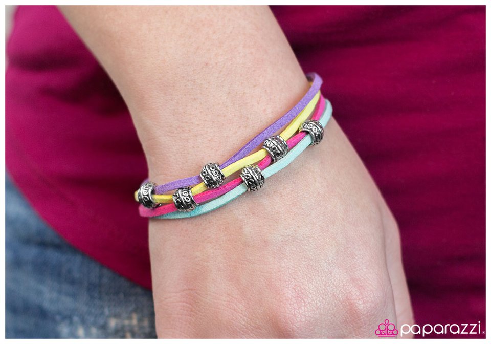 gather-around-multi-p9tr-mtxx-020xx