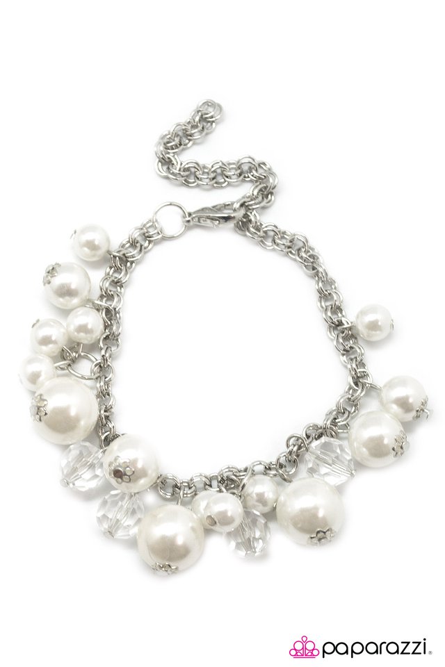 Paparazzi ♥ Old Money - White ♥ Bracelet