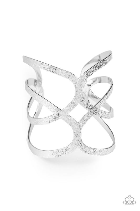 crossing-the-finish-line-silver-p9re-svxx-242xx