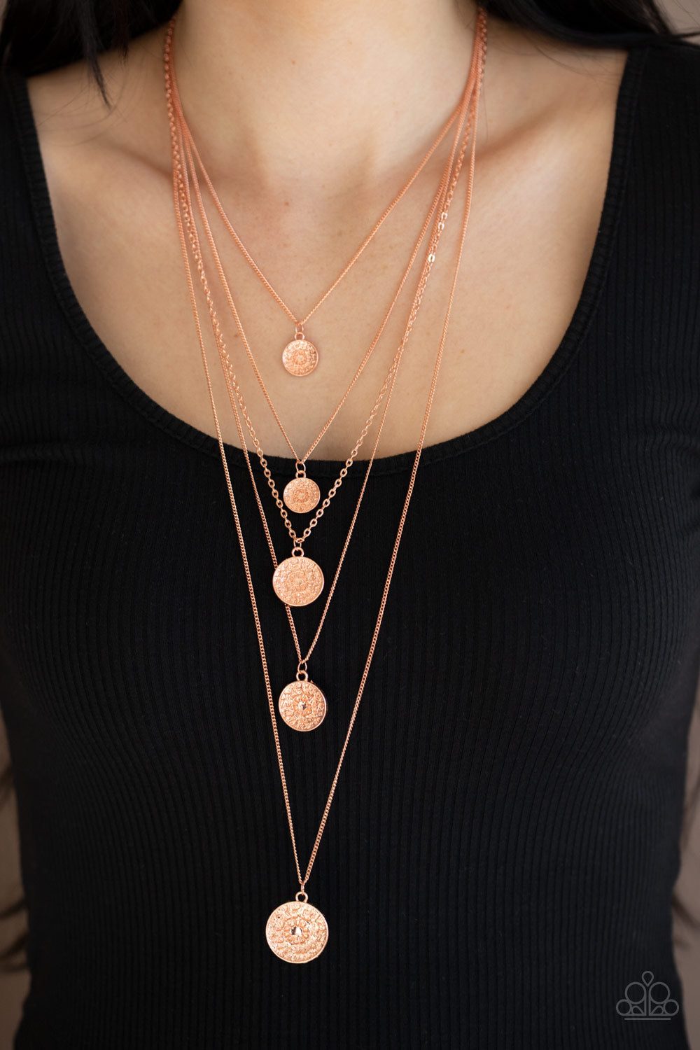 Paparazzi ♥ Medallion Marvel - Copper ♥  Necklace