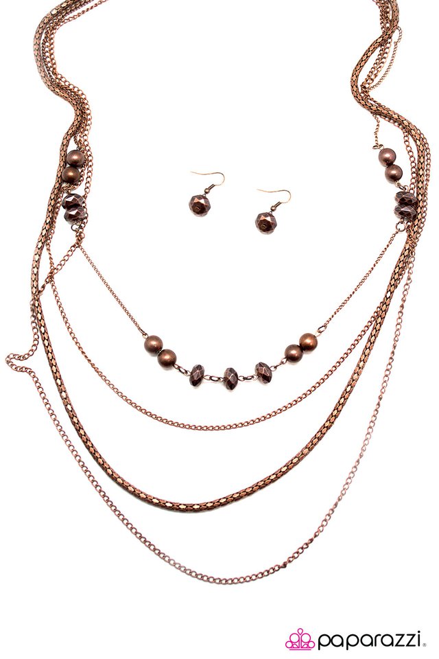 Paparazzi ♥ Parallel Universe - Copper ♥ Necklace