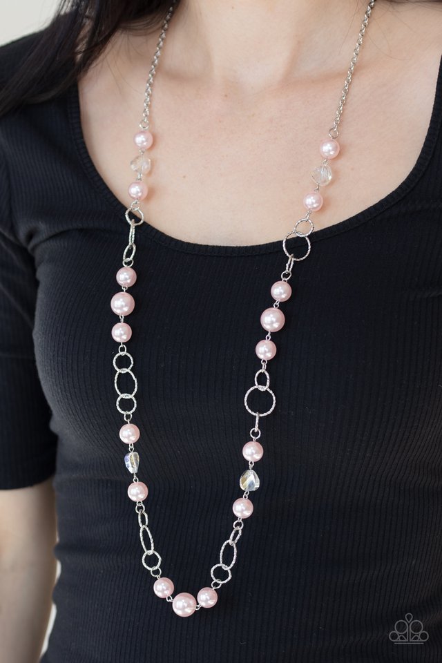 Paparazzi ♥ Prized Pearls - Pink ♥ Necklace