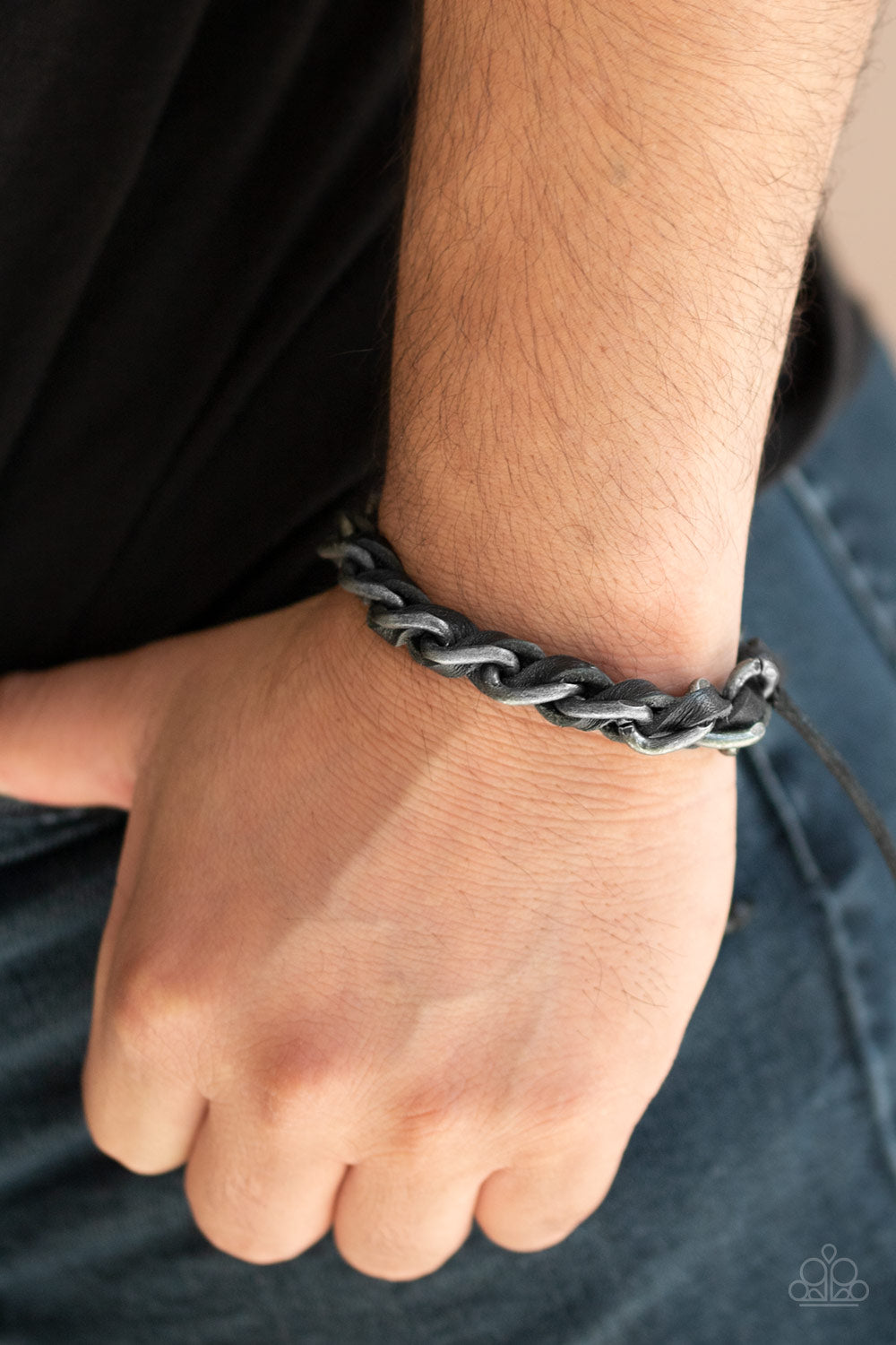 Paparazzi ♥ Grease Monkey - Black ♥  Bracelet