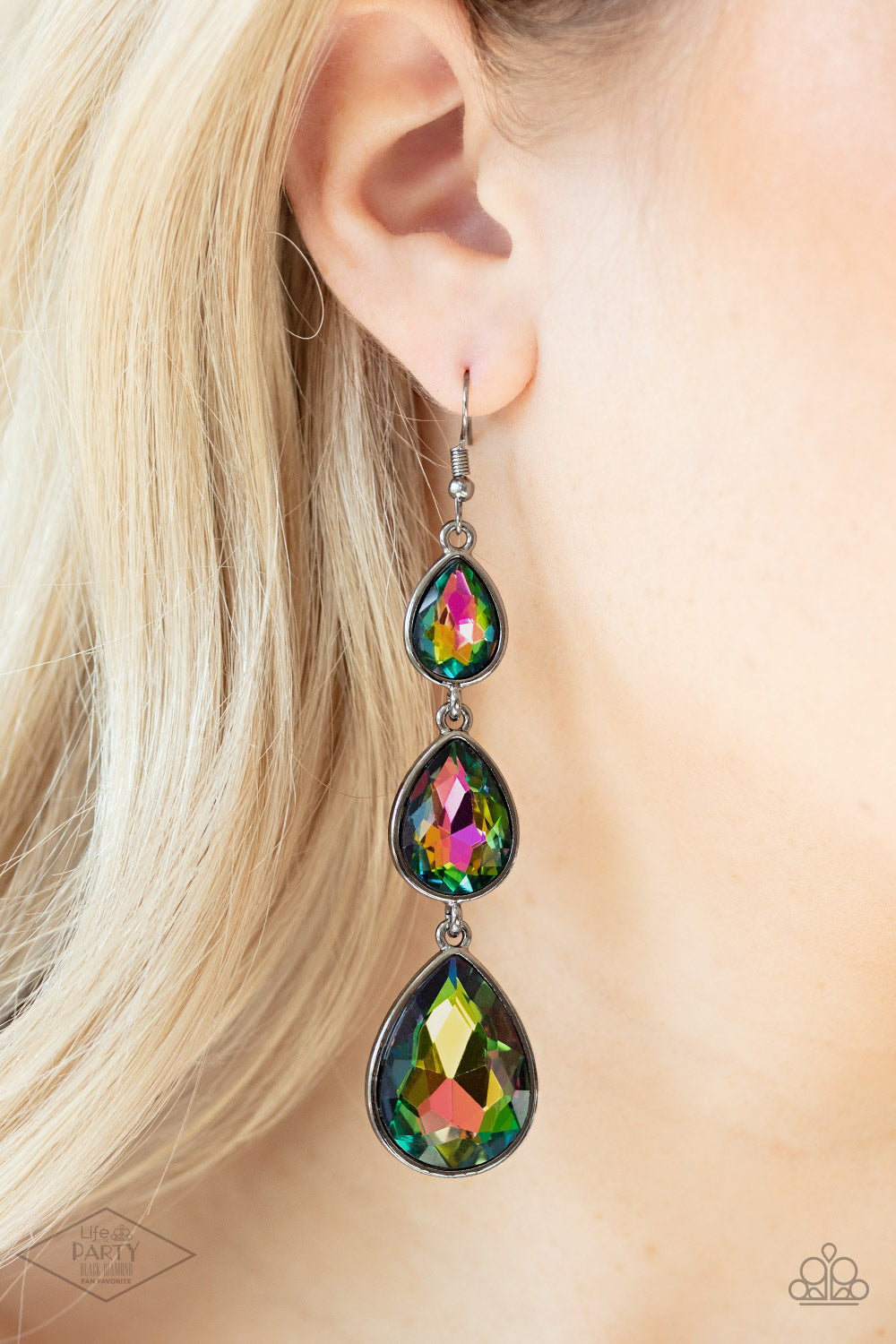 Paparazzi ♥ Metro Momentum - Multi ♥  Earrings