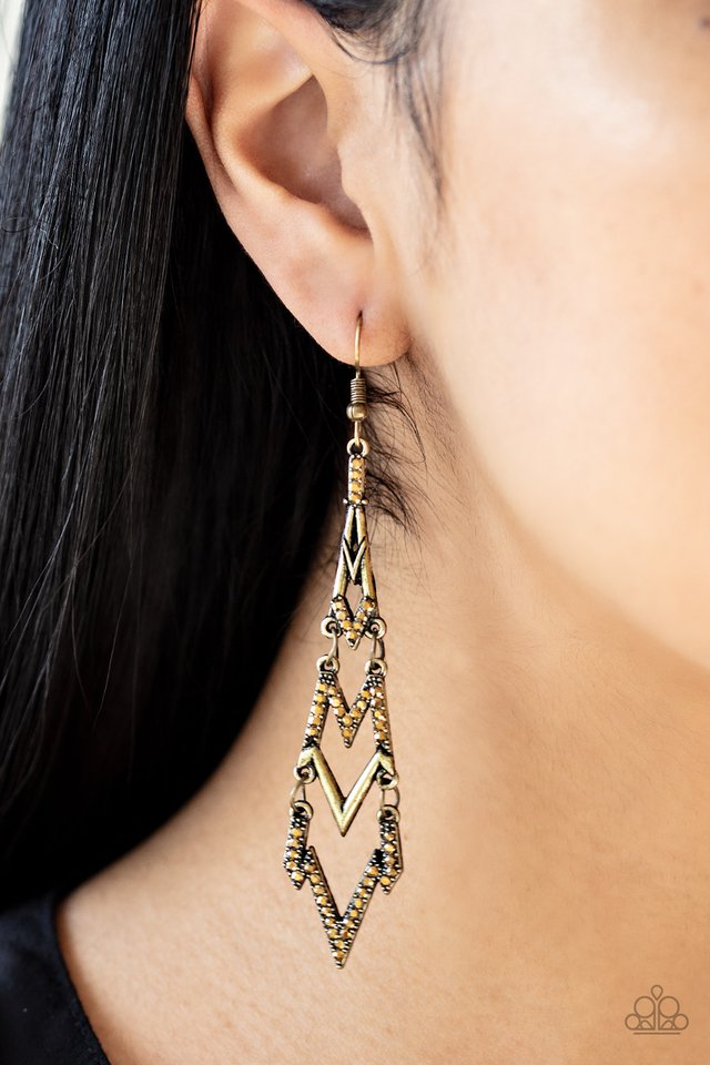 Paparazzi ♥ Electric Shimmer - Brass ♥ Earrings