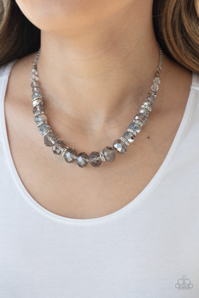 Paparazzi ♥ Distracted by Dazzle - Silver ♥ Necklace