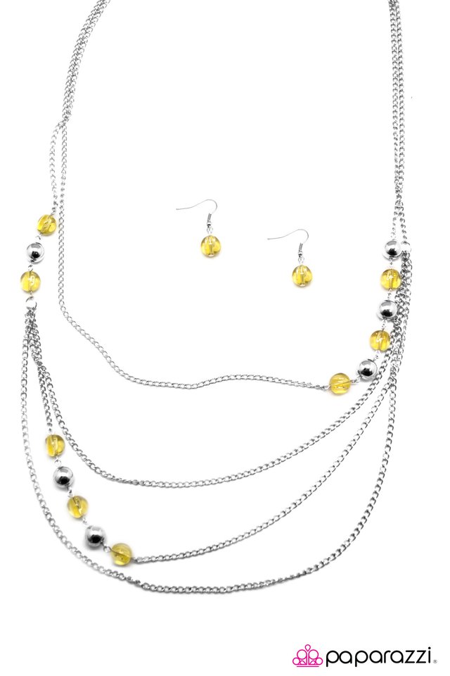 Paparazzi ♥ Fools Rush In - Yellow ♥ Necklace