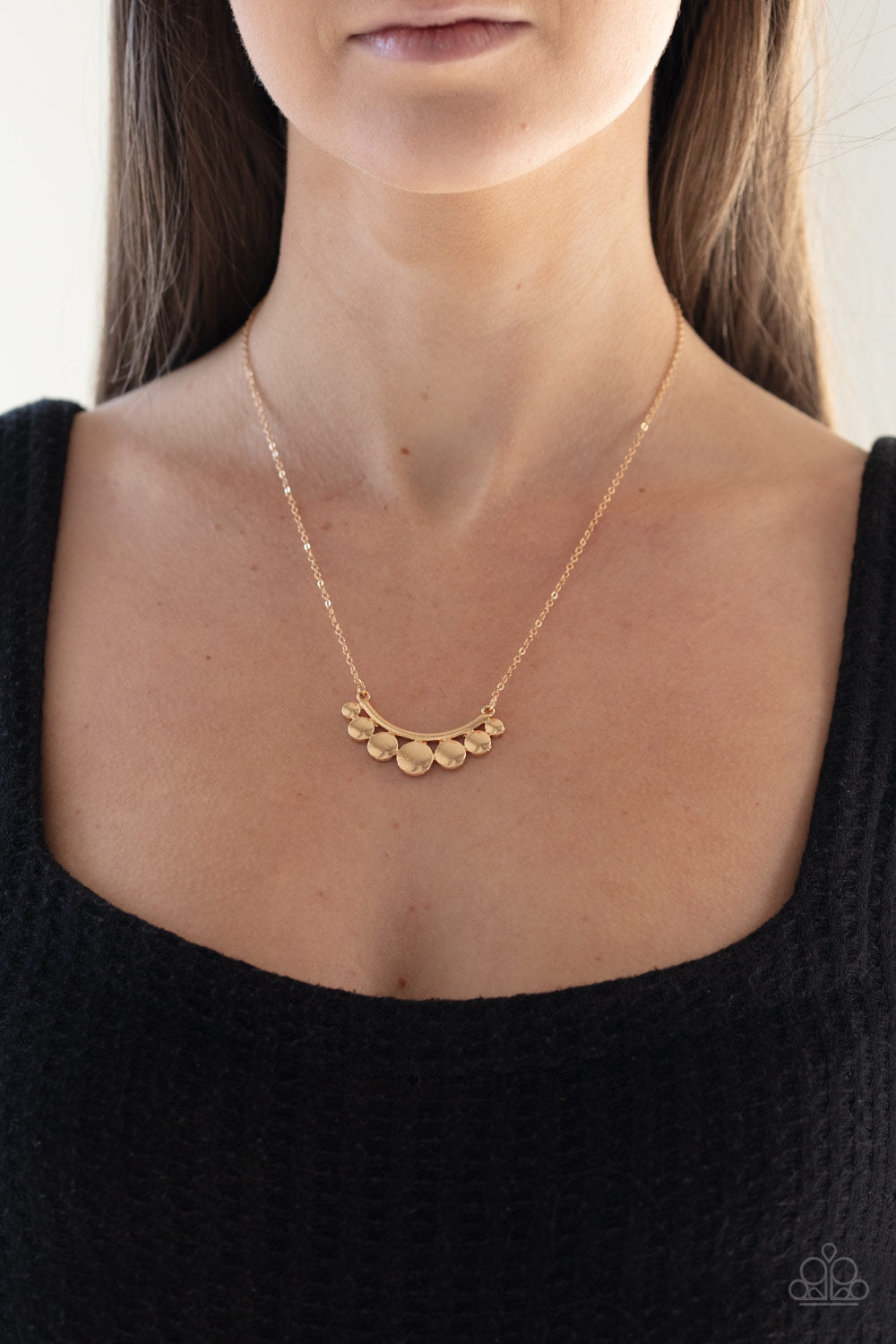 Paparazzi ♥ Melodic Metallics - Gold ♥  Necklace
