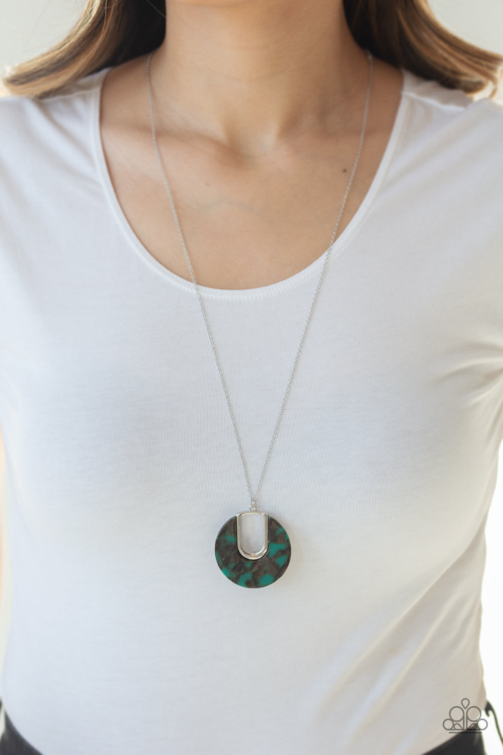 Paparazzi ♥ Setting The Fashion - Green ♥  Necklace