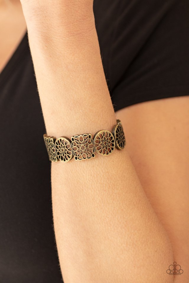 Paparazzi ♥ Mandala Mixer - Brass ♥ Bracelet