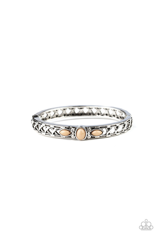 caught-in-the-cross-heirs-brown-p9da-bnxx-057xx