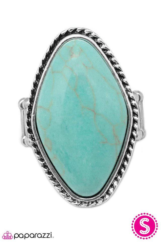 Paparazzi ♥ Wild Horses - Blue ♥ Ring