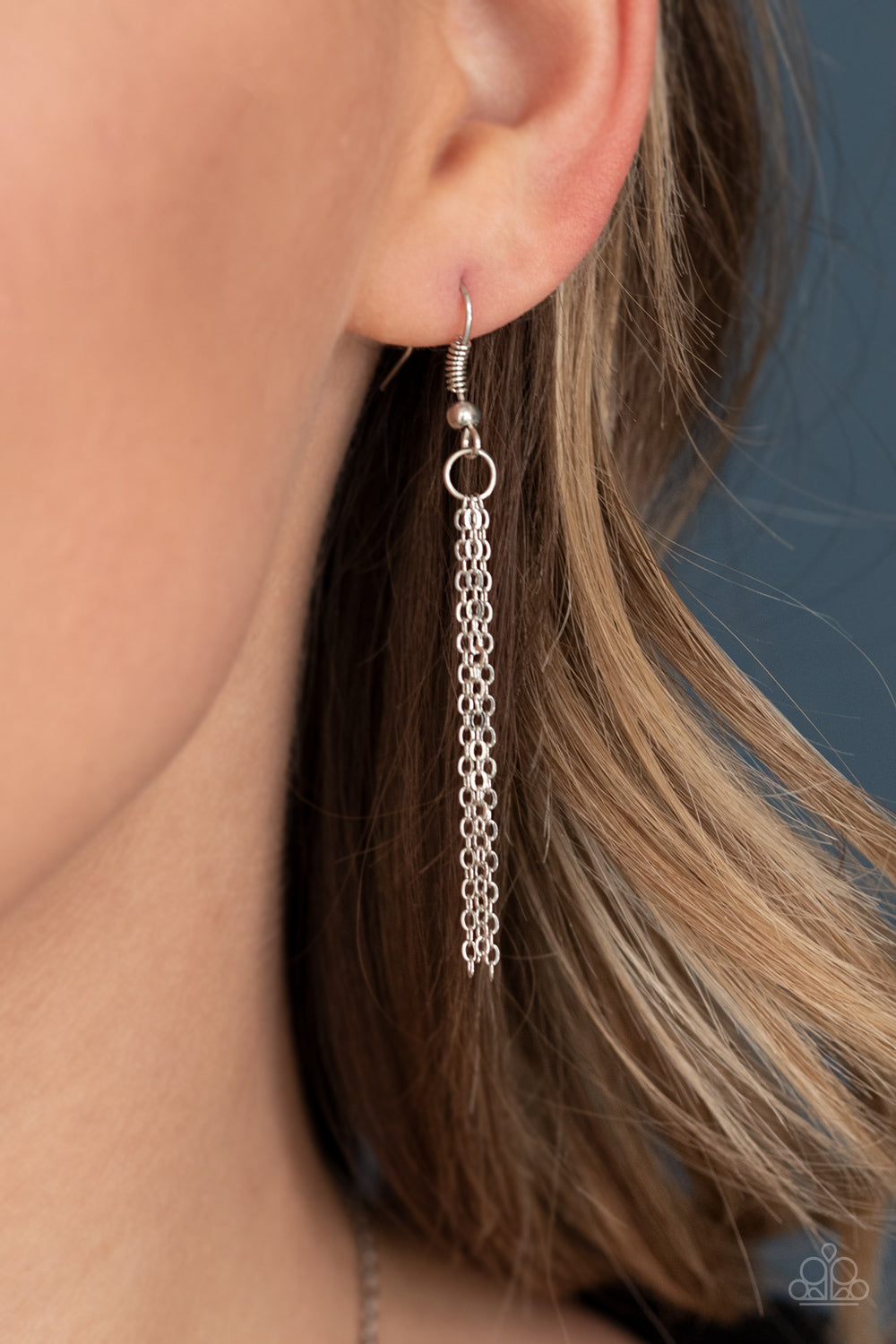 Paparazzi ♥ The GLAM-ma - White ♥  Necklace