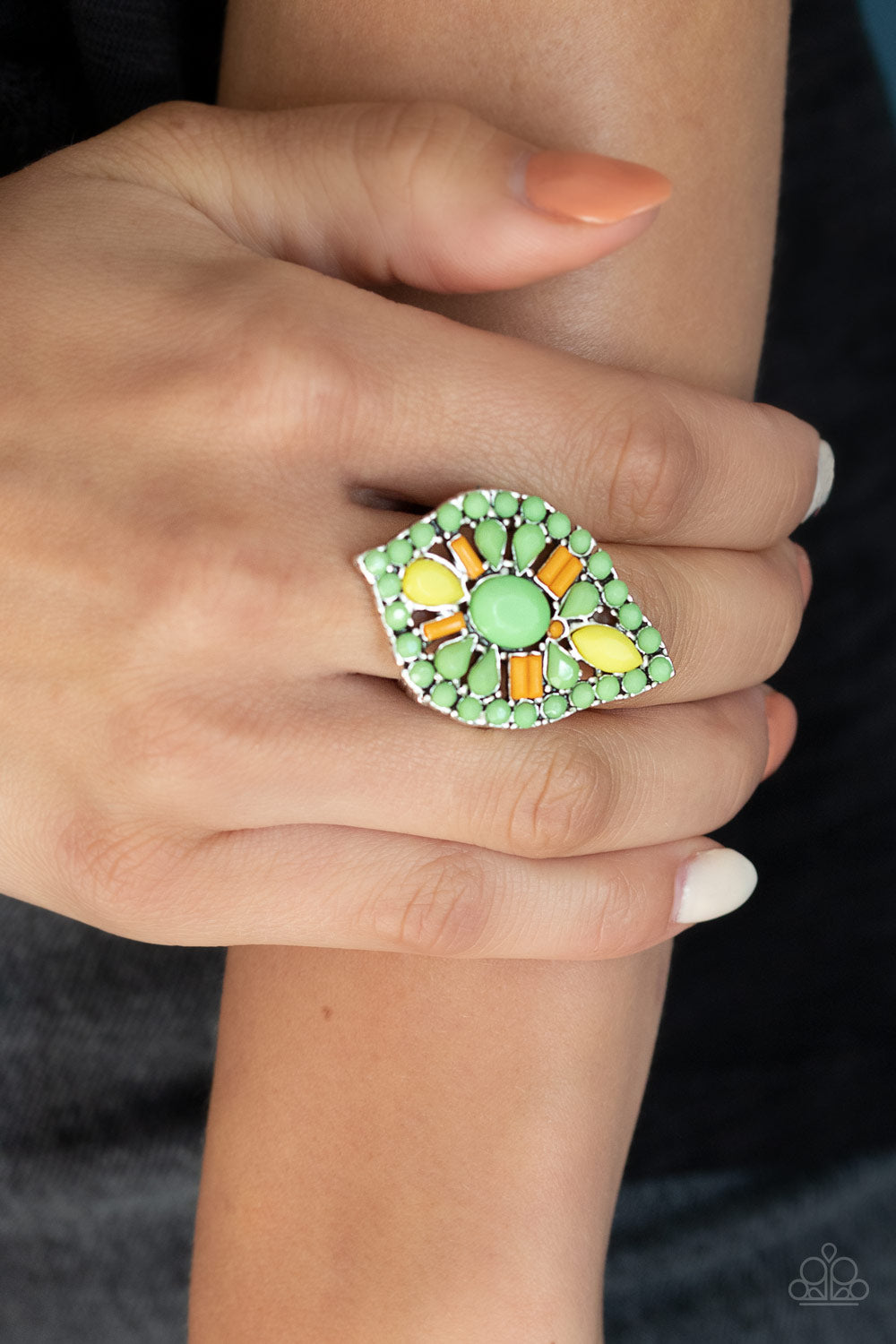 Paparazzi ♥ Jungle Jewelry - Green ♥  Ring