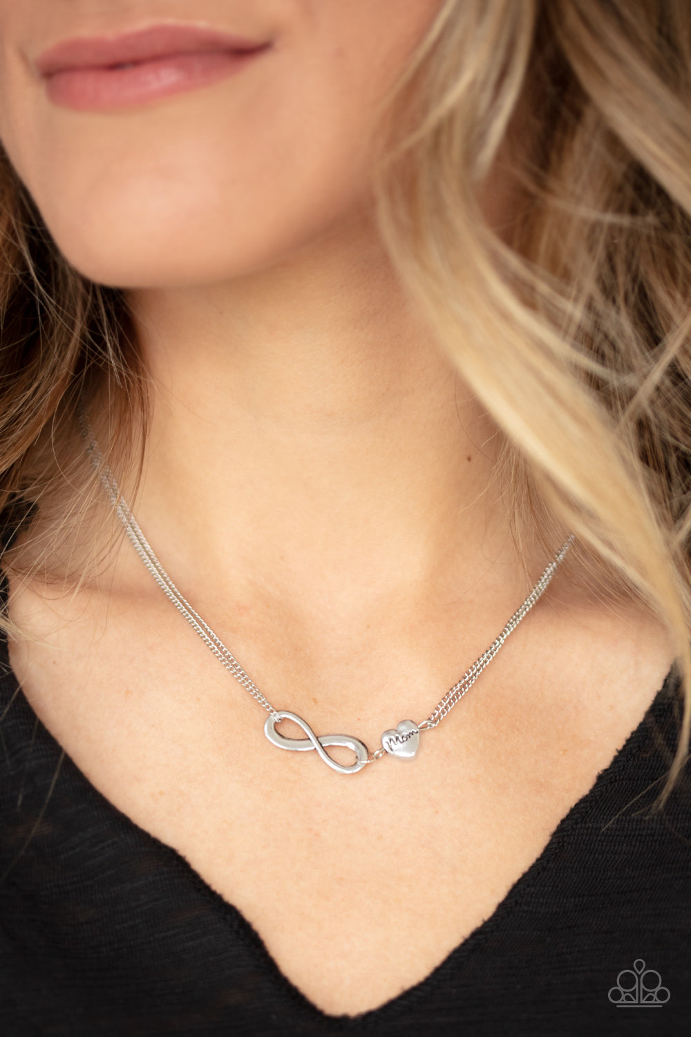 Paparazzi ♥ Love Eternally - Silver ♥  Necklace