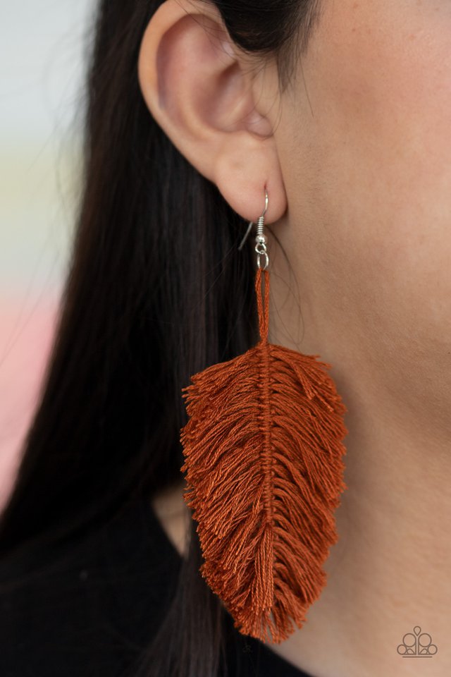 Paparazzi ♥ Hanging by a Thread - Brown ♥ Earrings