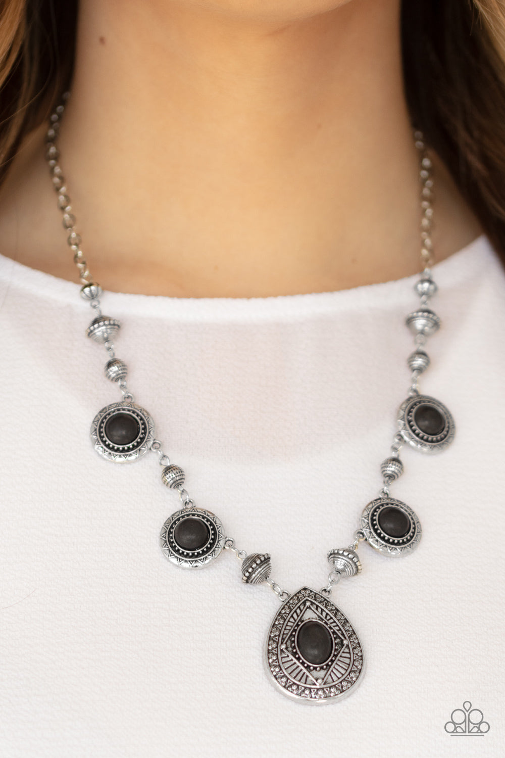 Paparazzi ♥ Mayan Magic - Black ♥  Necklace