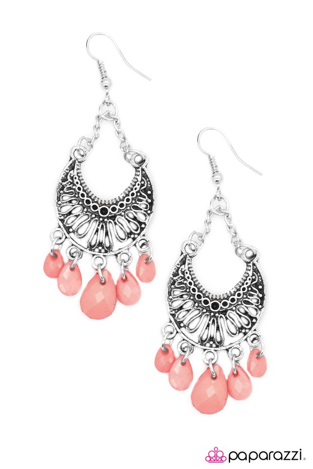 Paparazzi ♥ Ask For the Moon - Pink ♥ Earrings
