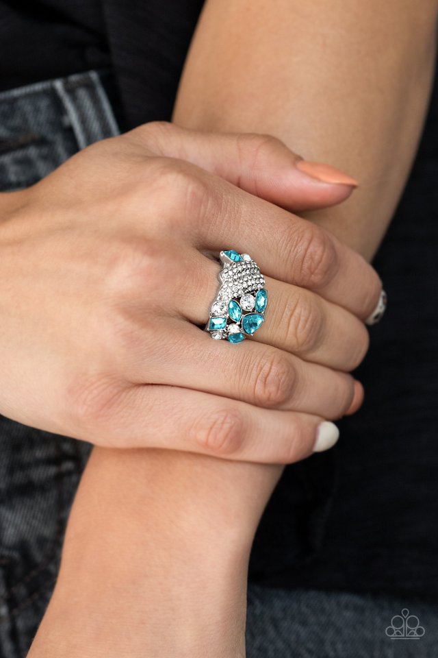 Paparazzi ♥ Sparkle Bust - Blue ♥ Ring