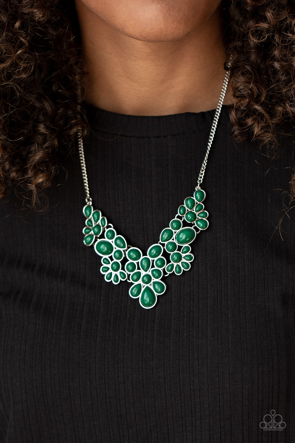 Paparazzi ♥ Bohemian Banquet - Green ♥  Necklace