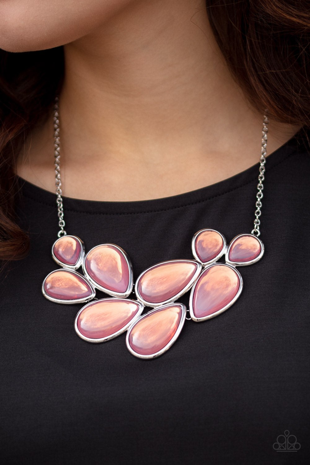 Paparazzi ♥ Iridescently Irresistible - Pink ♥  Necklace