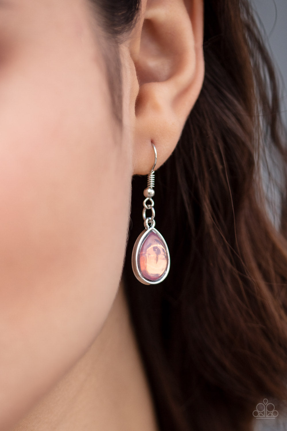 Paparazzi ♥ Iridescently Irresistible - Pink ♥  Necklace